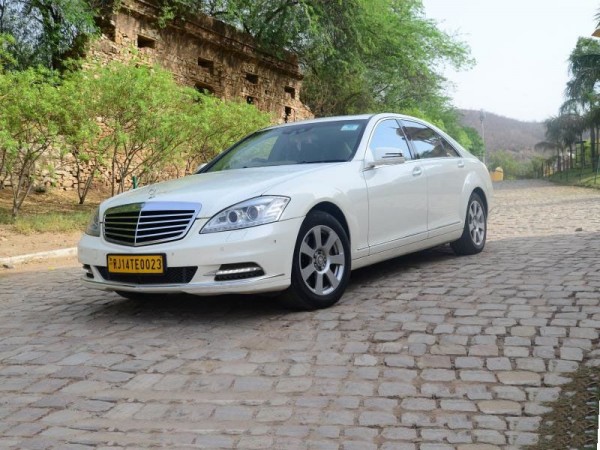 monthly-taxi-bg-image